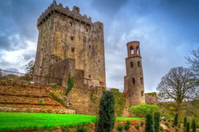 2-Day Cork, Blarney Castle and Ring of Kerry Rail Trip from Dublin