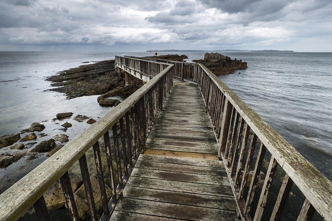 2-Day 'Game of Thrones' Rail Tour from Dublin Incl. Belfast and Giant's Causeway - Price and Value for About $625 Per Person: What You Get