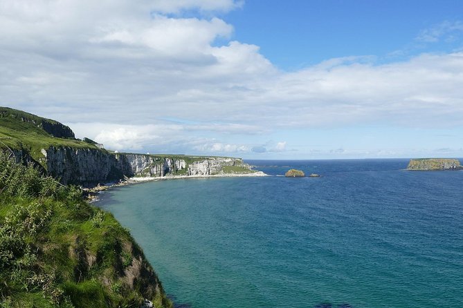 2-Day Northern Ireland Rail Tour: Belfast, Antrim Coast, and Giant's Causeway - Day two at Giant’s Causeway Visitor Centre: basalt columns and the Fionn story