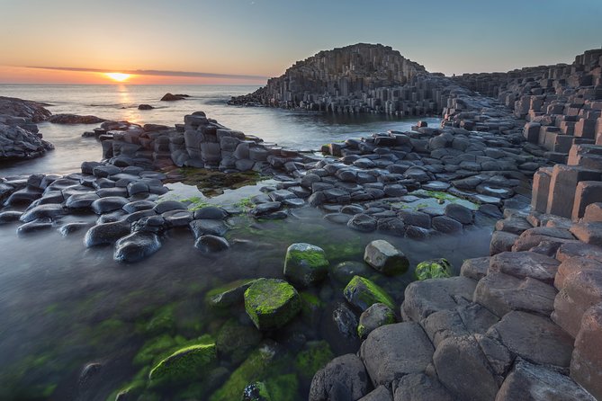 2-Day Northern Ireland Rail Tour: Belfast, Antrim Coast, and Giant's Causeway - Carrick-a-Rede Rope Bridge: crossing time, closure risk, and fee planning
