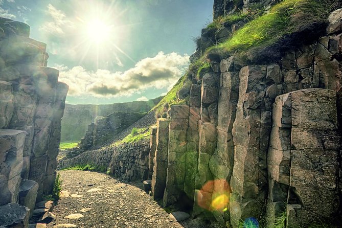 2-Day Northern Ireland Tour from Dublin Including Belfast and Giants Causeway - Why This Belfast and Causeway Route Works When You Are Short on Time