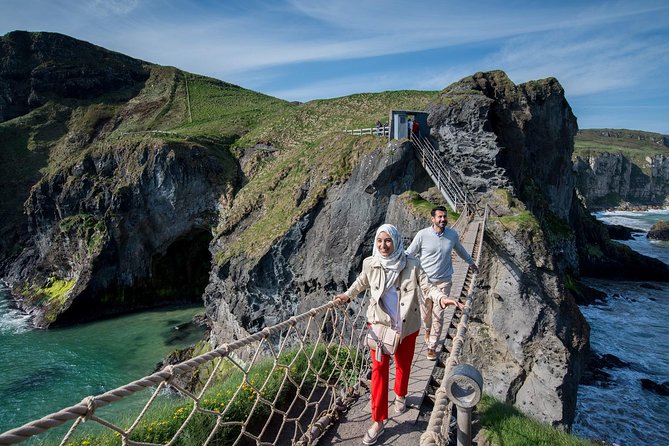 2-Day Northern Ireland Tour from Dublin Including Belfast and Giants Causeway - Day 2 Giant’s Causeway Visitor Centre: Audio Earphones and Basalt Columns