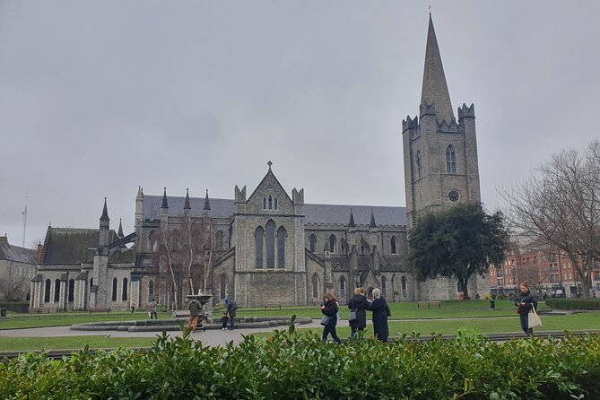 2 Hour Walking Tour of Dublin's City Centre - Quick Hits Before You Lace Up