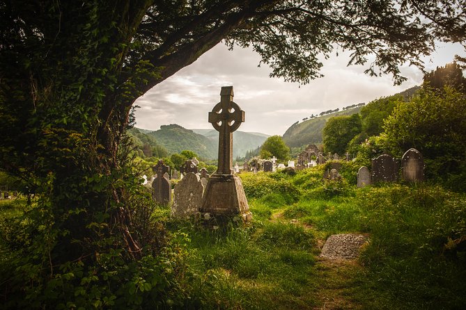 3-Day Blarney Castle, Kilkenny & Irish Whiskey Tour Inc Admission - Wicklow Mountains and Glendalough: monastery views and Sally Gap drive