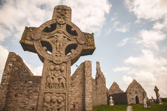 3-Day West Coast Explorer from Dublin Including Admission - Your two nights in Galway area, and choosing B&B versus 3-star hotel