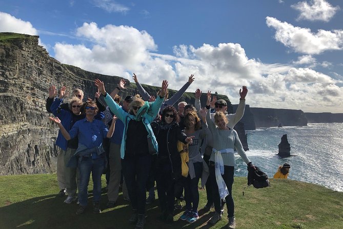 6-Day Magical Southern Explorer Small Group Tour - Day 1: Sally Gap, Glendalough Monastic Settlement, and Kilkenny Castle