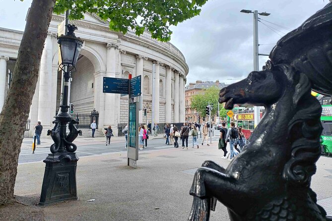 A Self-Guided Audio Tour of Dublin's Temple Bar - City center stops beyond the postcard zone