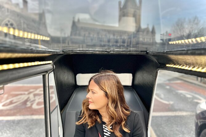 A Unique and Fun 1 Hour city tour of Dublin - College Green: Where Dublin’s Public Life Starts
