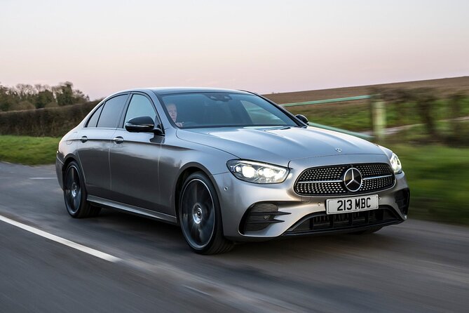 Arrival Private Transfer by Business Car from Dublin airport DUB to Dublin - Late-night arrivals and the night fee you should plan for