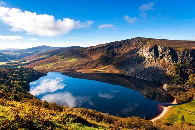 Award Winning Private Tour of Glendalough, Powerscourt & Wicklow - Glendalough Monastery: Round Tower Photos and Lake Walk Options