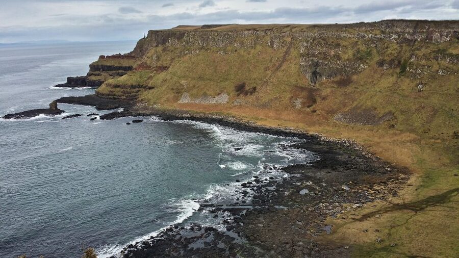 Belfast & Giant's Causeway: 2-Day Rail Tour from Dublin - Day 2 Belfast: Ulster Fry breakfast and the hop-on hop-off bus