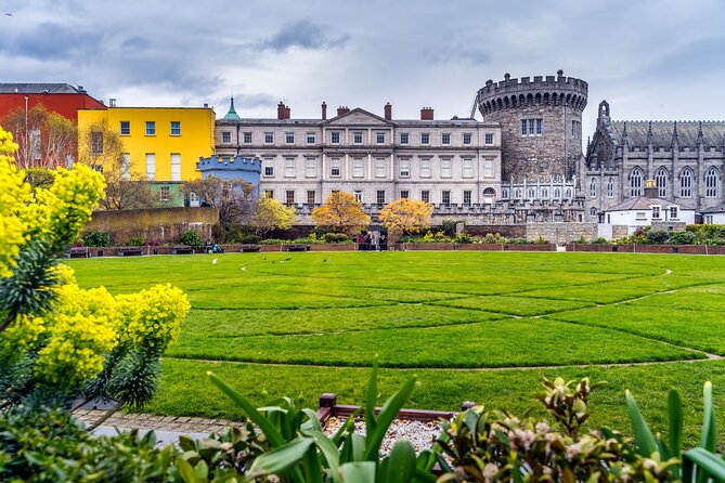 Book of Kells, Dublin Castle, Christ Church Cathedral Tour - Who should book this Dublin Castle, Christ Church Cathedral, and Book of Kells tour