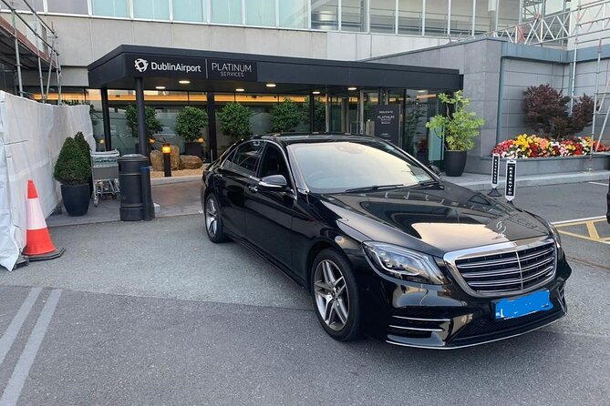 Chauffeur Luxury Driver Private Transfer - Who this Dublin private chauffeur transfer is best for