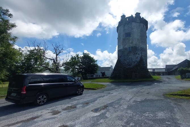 Cliffs of Moher and Burren Private Day Tour - Doolin Pier cliffs view and Doolin lunch time