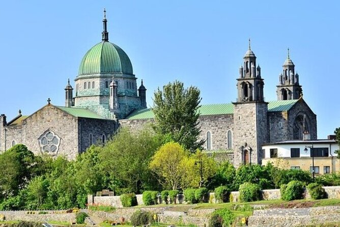 Connemara and Galway Private Chauffeur 2 Days Tour from Dublin - Sean’s Bar and Galway Cathedral: a proper Irish finish