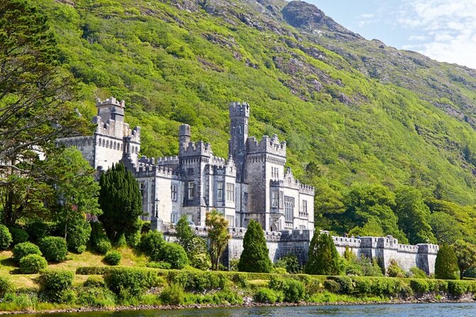 Connemara and Galway Private Chauffeur 2 Days Tour from Dublin - Cong and The Quiet Man: when a movie detail becomes a place