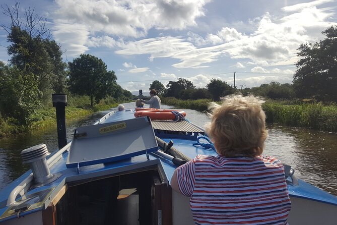 Digby Lock Cruise - Explore Ireland's Historic Grand Canal. - How the 2.5-hour Digby Lock Cruise actually feels