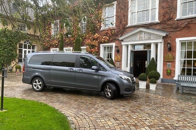 Dublin Airport Transfers: Luxury Transfer To/From DUB Per Vehicle - Why a private DUB transfer beats the usual arrival scramble