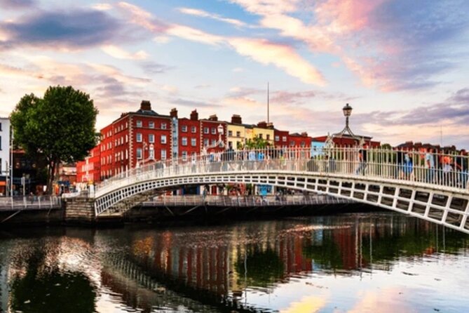Dublin City Sightseeing with Private Chauffeur Day Tour - The smart route: city sights, Guinness, old-pub character, and Trinity