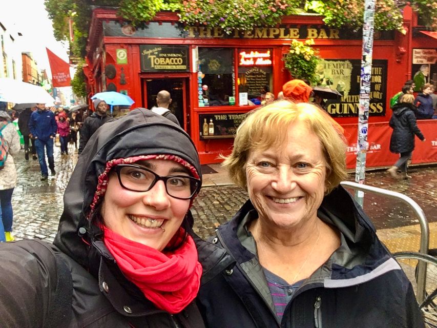 Dublin: Customizable Private Walking Tour with a Local Host - St Stephen’s Green is where the tour breathes