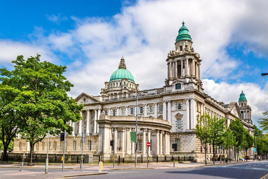 Dublin Day Trip to Belfast, Titanic, Giant's Causeway by Car - Private Dublin to Belfast Car Transfers, Minus the Commute Headaches