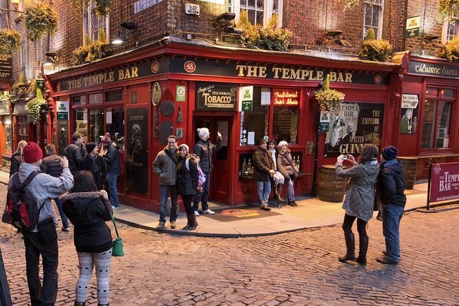 Dublin Food and Drink Walking Tour and Jameson Irish Coffee Demo - Stop 3 at The Brazen Head: A Pub Since 1198