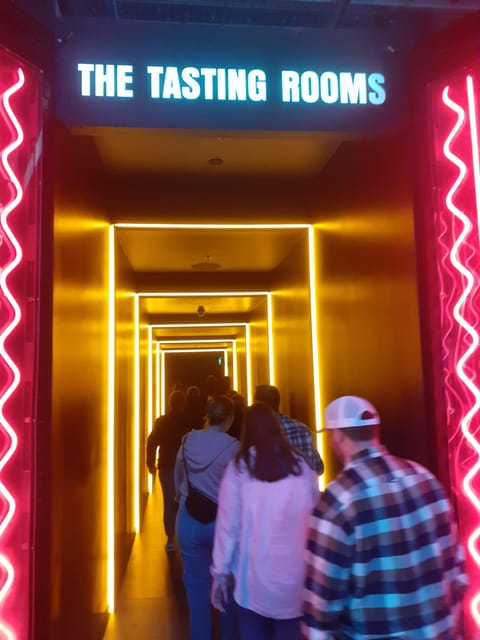 Dublin Food & Drink Walking Tour & Jameson Irish Coffee Demo - Leonardo Hotel start to Bow Street finish: how the 3-hour timing works