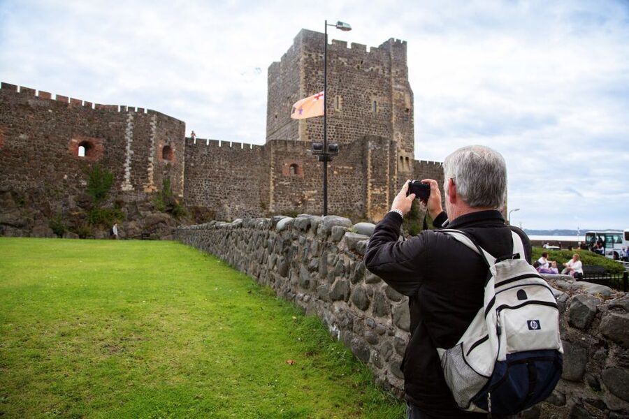 Dublin: Giant's Causeway & Glens of Antrim Day Tour - Belfast Free Time and the Harland and Wolfe Cranes