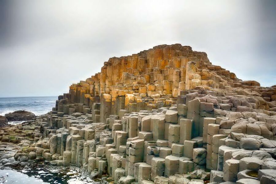 Dublin: Giants Causeway, Dark Hedges, Dunluce & Belfast Tour - Belfast City Hall time: 1.5 hours to scratch the surface