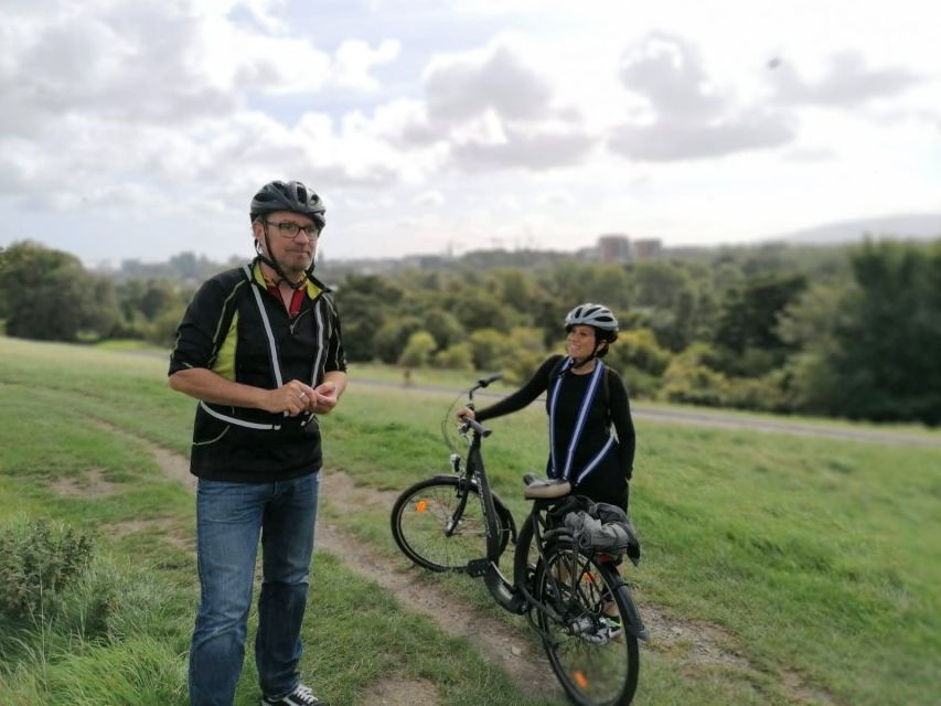 Dublin: Guided Bike & E-Bike Tour - Norman Dublin: Castles and Cathedrals in the City Fabric