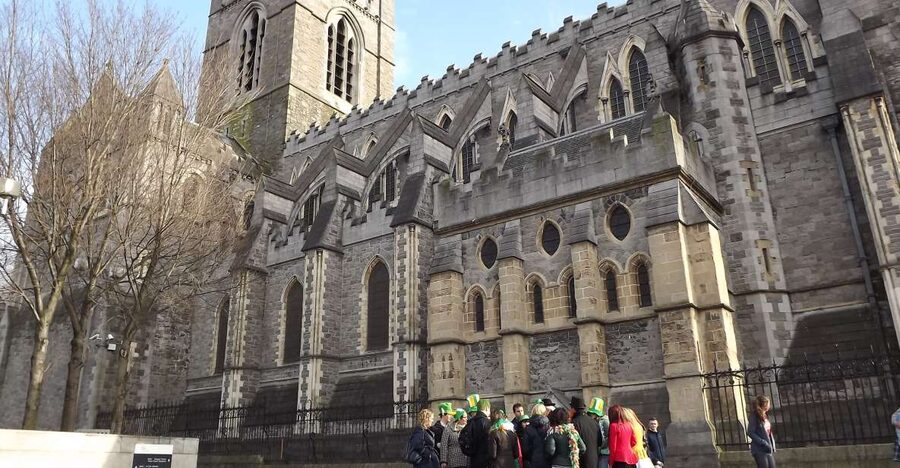 Dublin: Highlights and Hidden Corners Walking Tour - Dublin Castle grounds and Christ Church Cathedral, seen from street level