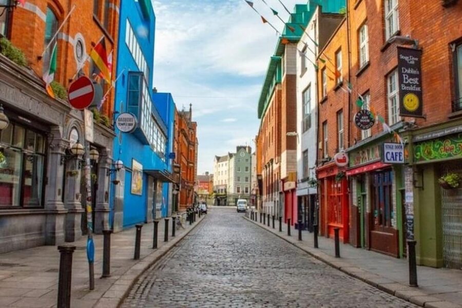 Dublin: Highlights and Hidden Gems Walking Tour - Price and time: what $62 buys you in Dublin