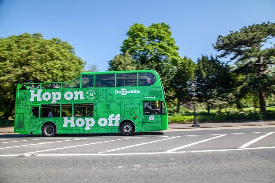 Dublin: Hop-on Hop-off Bus Tour - St Stephen’s Green, Little Museum of Dublin, and an easy picnic plan