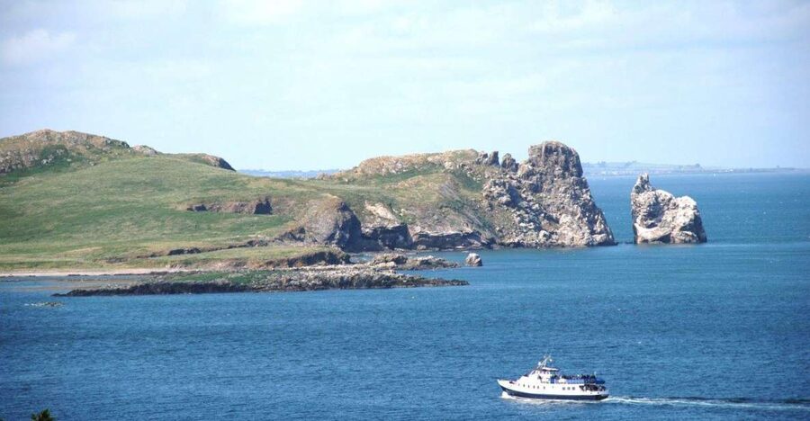 Dublin: Howth Cliffs and Ireland's Eye Boat Cruise - West Pier in Howth, and how the ride actually starts