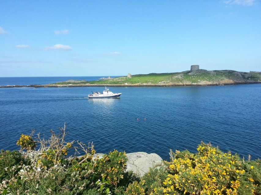 Dublin: Howth Cliffs and Ireland's Eye Boat Cruise - FAQ