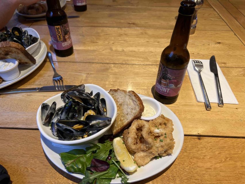 Dublin: Howth Coastal Craft Beer and Seafood Tour - Seafood along the Dublin coastline: what to expect on the plate