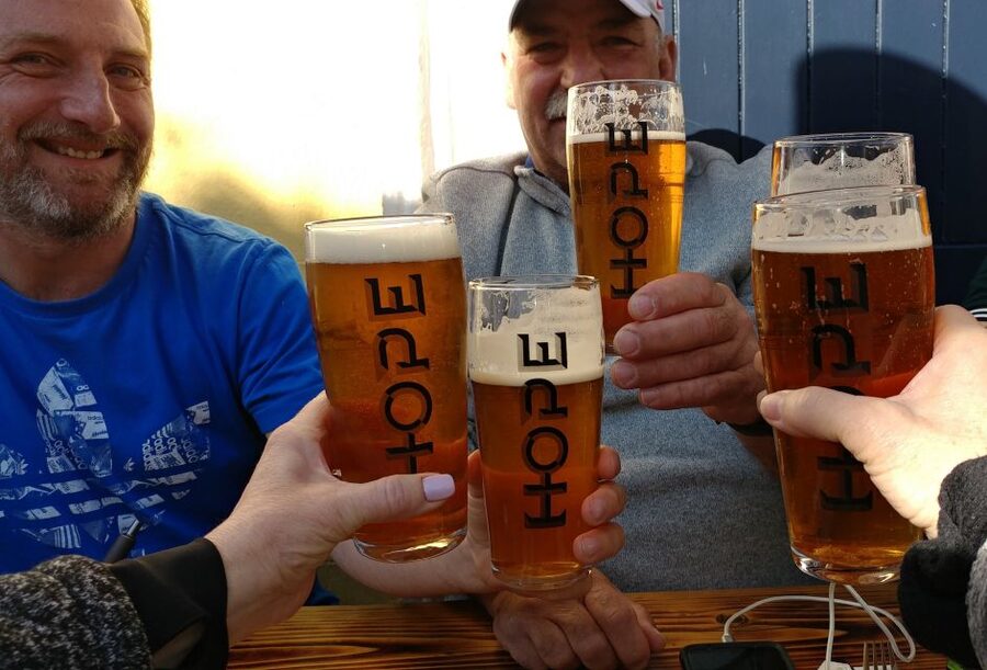 Dublin: Howth Coastal Craft Beer and Seafood Tour - Getting there the easy way: Dublin by train, Howth by foot