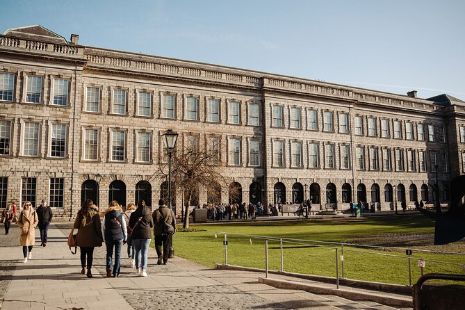 Dublin in a Day: Dublin Castle, Book of Kells, Guinness & Whiskey - Dublin Castle, Strongbow’s tomb, and what you actually get inside