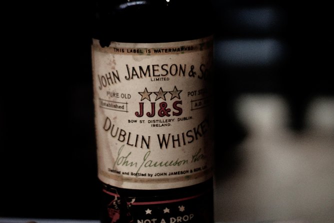 Dublin Jameson Distillery and Guinness Storehouse Guided Tour - Jameson Distillery Bow St: whiskey tasting, history, and a signature pour