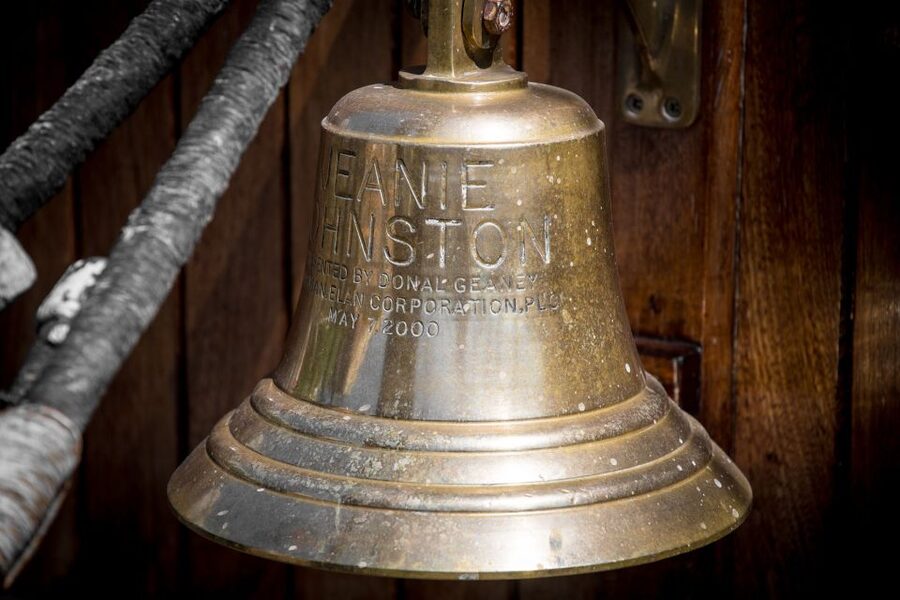 Dublin: Jeanie Johnston Tall Ship Irish Famine History Tour - Expect the Storytelling Style, and How Guides Shape Your Experience