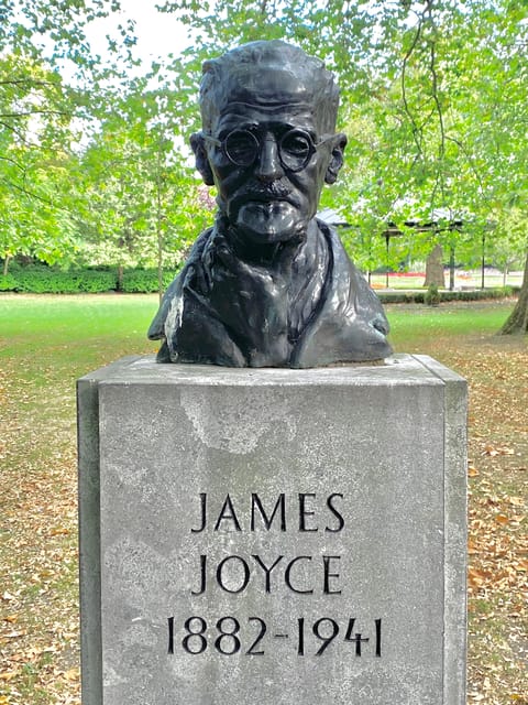 Dublin: Literary Walking Tour - Wilde, Yeats & Joyce - Key things to know before you go