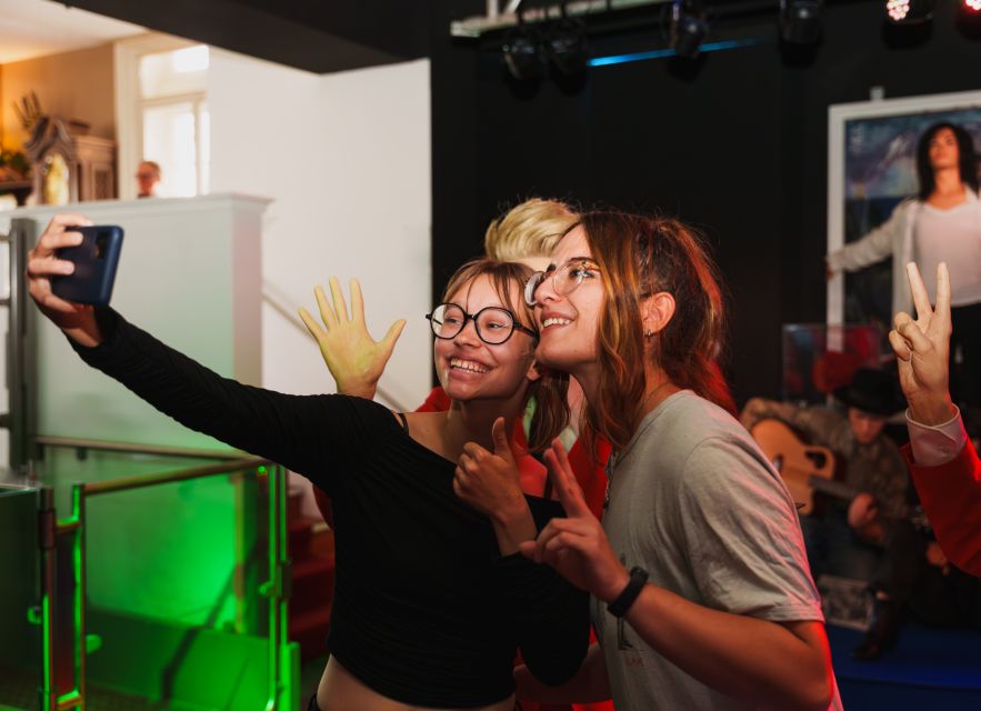 Dublin: National Wax Museum Plus Entrance Tickets - Time Vaults and the Wax World: where Irish history becomes a walk-through story