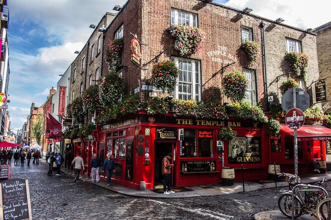 Dublin Off-The-Beaten-Path Private Literary Walking Tour - Bewley’s on Grafton Street: where the café is part of the story