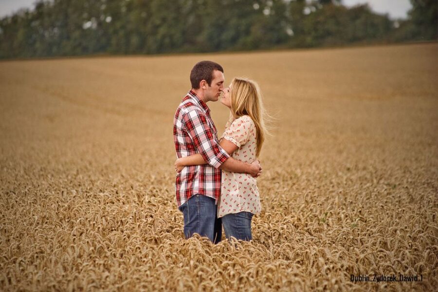 Dublin: On Location Professional Photo Shoot - Your Photos: Online Gallery, Slideshow, Postcards, and Poster-Quality Prints