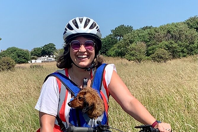 Dublin Panoramic e-Bike Tour with Howth Adventures - The Howth Castle Game of Thrones Stop, Explained on the Move