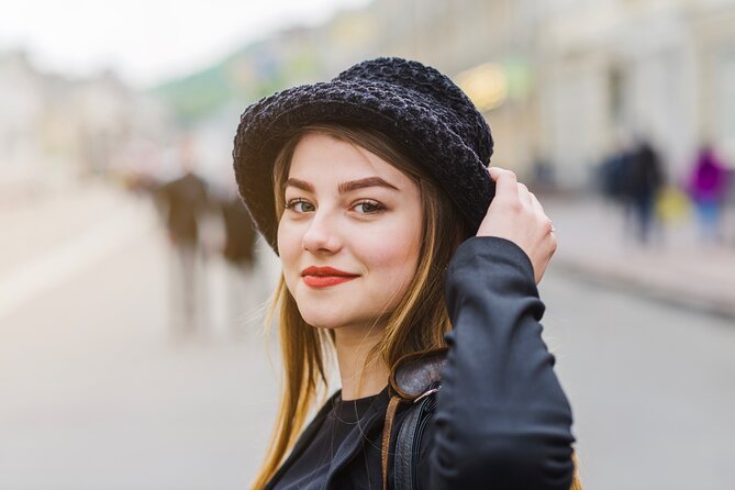 Dublin: Personal Photographer- Travel Photography Experience - Grafton Street: Classic Dublin Shopping Streets, Shot Like a Set