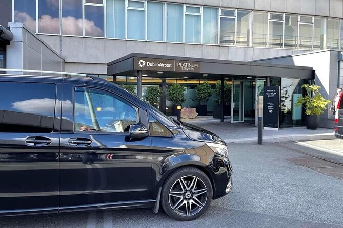 Dublin: Private Chauffeur Tour - St Patrick’s Cathedral: a fast look at quiet grandeur