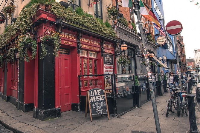 Dublin Private Custom Tour, Off-The-Beaten-Path in Temple Bar with a Local - Hapenny Bridge and Temple Bar, planned for real conversation