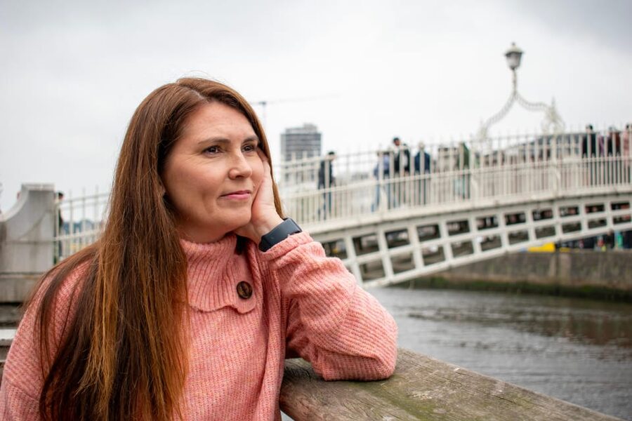 Dublin: Private Photo Experience - Temple Bar: street color plus time for real portrait angles