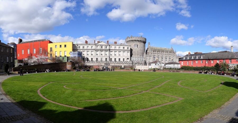 Dublin: Private Tour of City Monuments in Spanish - Should you book this private Dublin monuments tour?